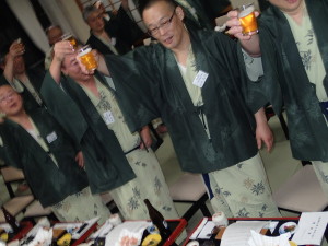 まずはビールで乾杯