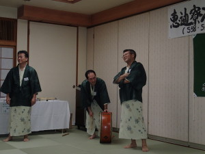 全員で「永遠の幸」斉唱