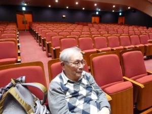 横浜から駆けつけた前島一淑君（S31）