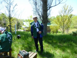 昼食前に挨拶する内藤春彦北海道支部長